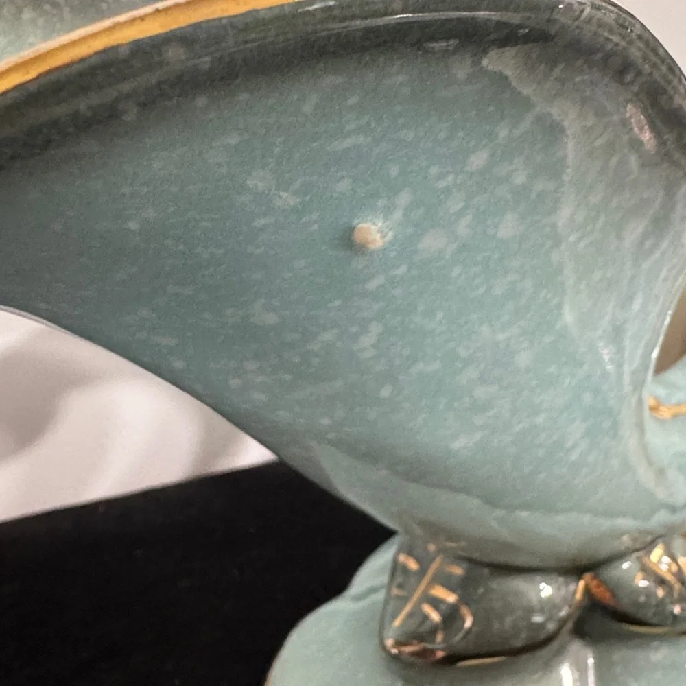 Vintage Hull Pottery Robins Egg Blue Planter Vase